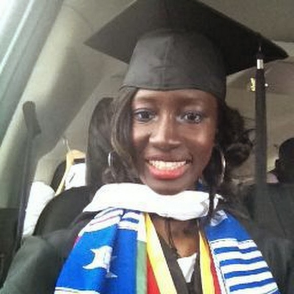 Meet your Posher, Rokhaya - Picture 1 of 1